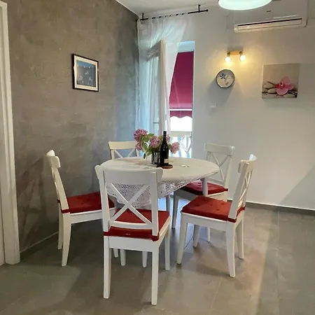 Ferienwohnung Fuer 6 Personen Ca 65 Qm In Privlaka, Dalmatien Norddalmatien Privlaka (Zadar)